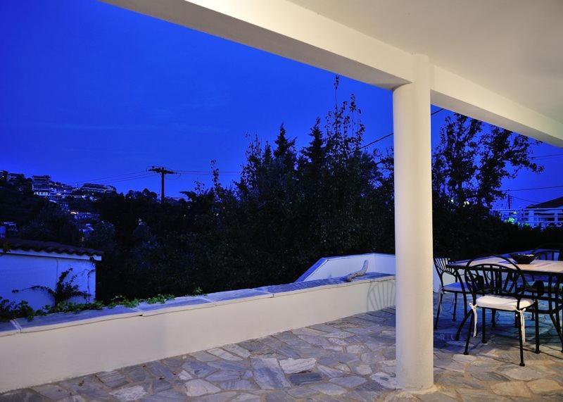 Villa Ftelia Skiathos Town Exterior foto