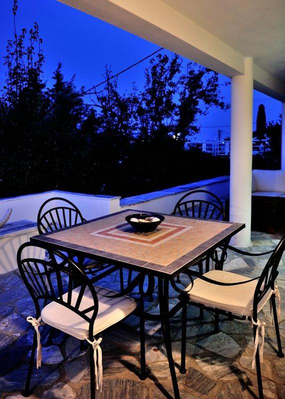 Villa Ftelia Skiathos Town Exterior foto